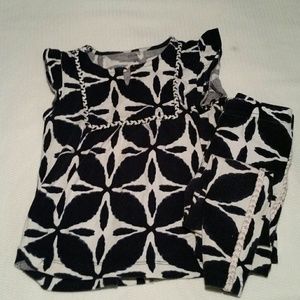 **SOLD** Carter's 2 pc Matching Set